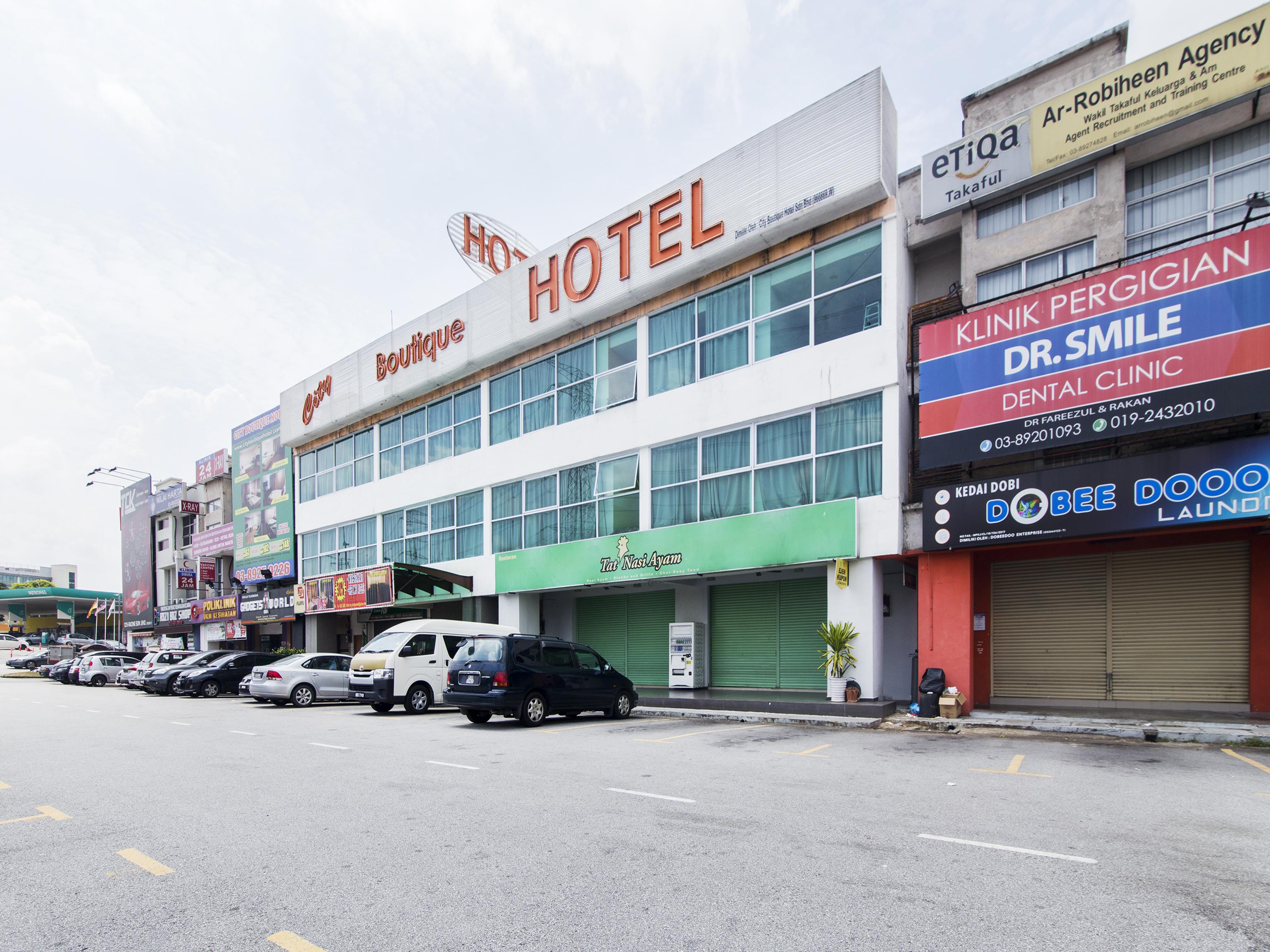 Oyo 419 City Boutique Hotel Bangi Eksteriør bilde